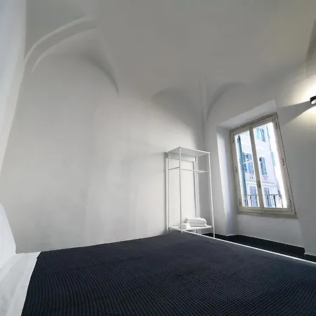 Sant'agostino Xxxii * ラ・スペツィア